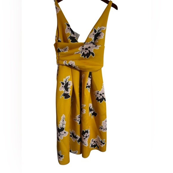 NWT Women’s ASOS DESIGN Yellow Floral Prom Midi Dress Size 4 - Picture 3 of 15